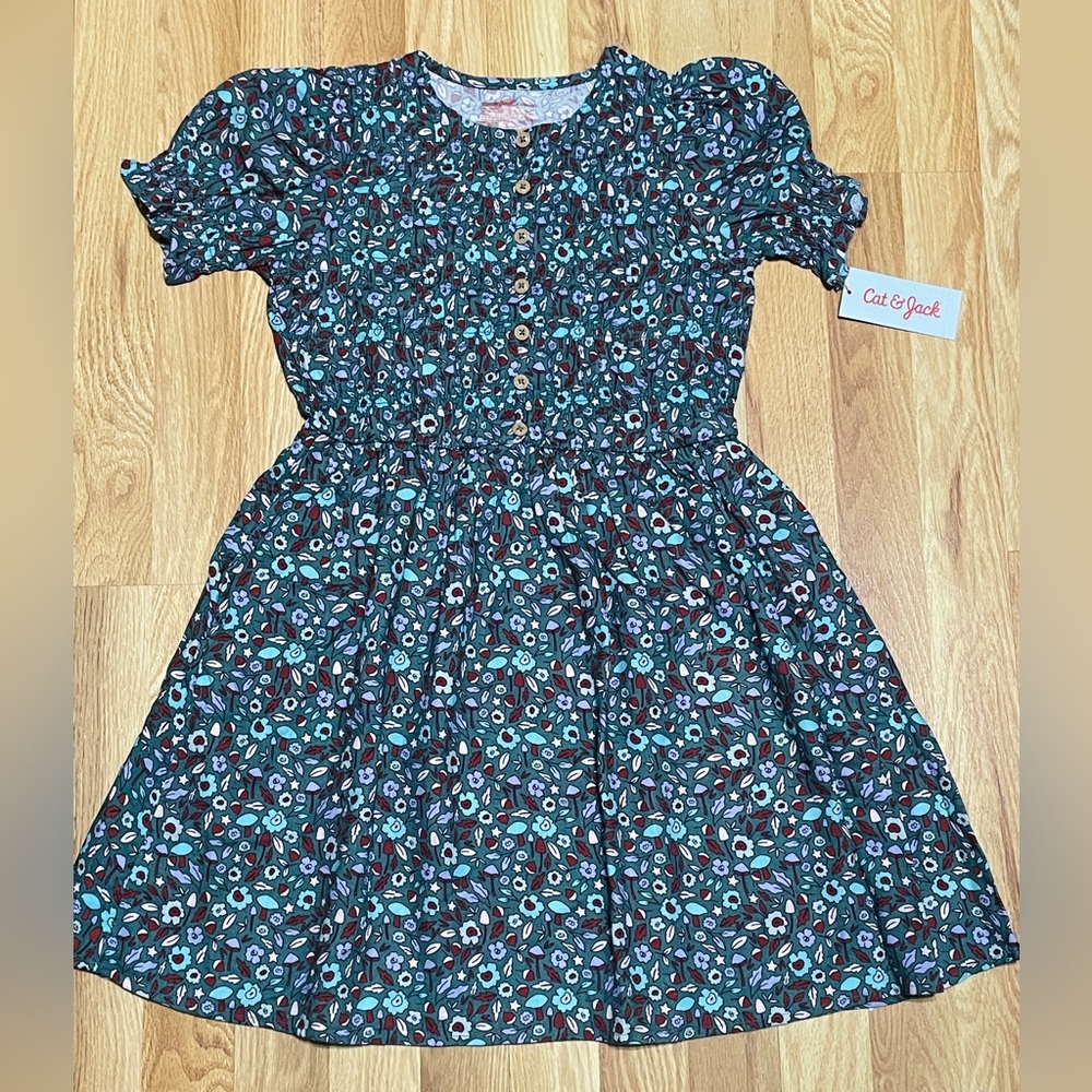 NWT Girls' sz 10/12 Short Sleeve Woven Dress - Cat & Jack *1012-6